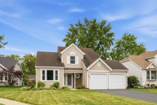 55 Washington Avenue, Streamwood, IL 60107