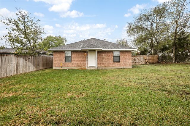 314 Moss Street, Bryan, TX 77803