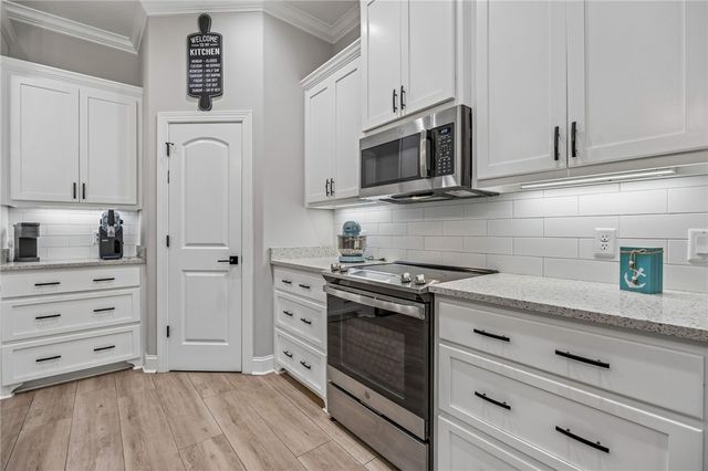 105 Sunset Drive, Woodbine, GA 31569