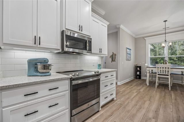 105 Sunset Drive, Woodbine, GA 31569