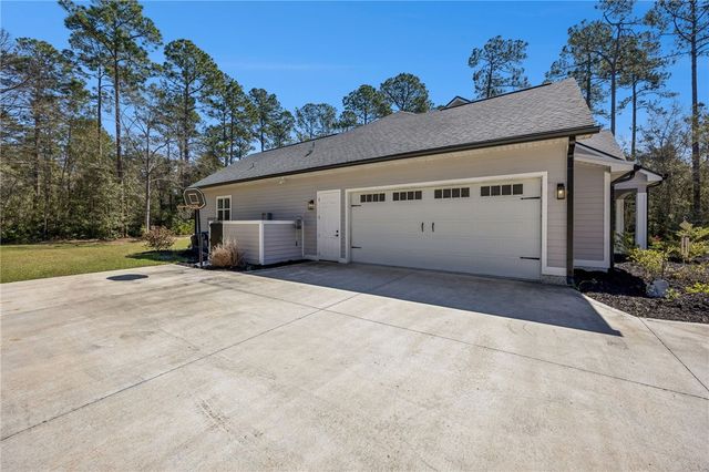 105 Sunset Drive, Woodbine, GA 31569