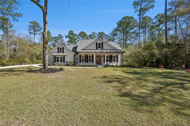 105 Sunset Drive, Woodbine, GA 31569