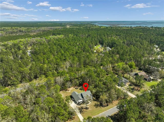 105 Sunset Drive, Woodbine, GA 31569