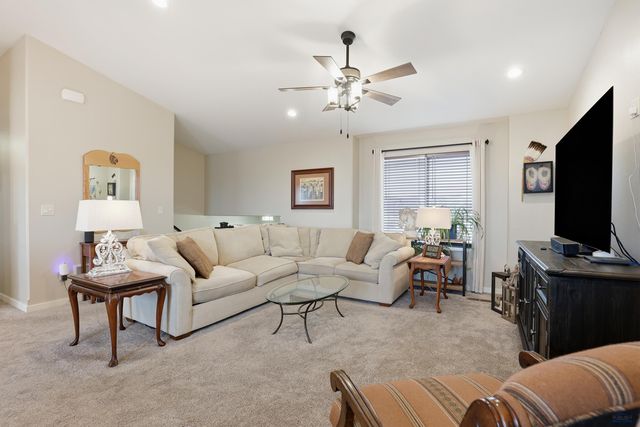 3709 BLACKPOWDER RD, Rapid City, SD 57703