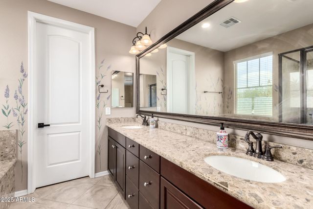 3843 E GIDEON Way, Gilbert, AZ 85296