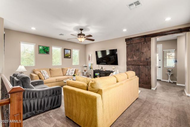 3843 E GIDEON Way, Gilbert, AZ 85296