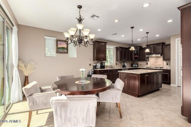 3843 E GIDEON Way, Gilbert, AZ 85296