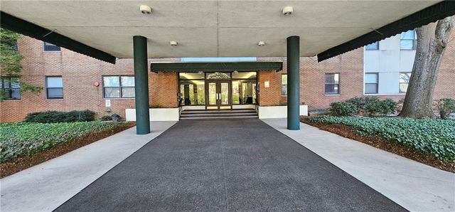 2965 Pharr Court South NW 316, Atlanta, GA 30305