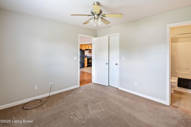 281 Madison Rae Blvd, Shepherdsville, KY 40165