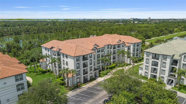 4024 BREAKVIEW DRIVE 402, Orlando, FL 32819