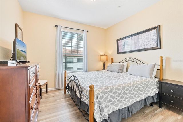 4024 BREAKVIEW DRIVE 402, Orlando, FL 32819