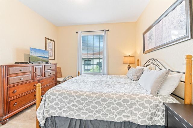 4024 BREAKVIEW DRIVE 402, Orlando, FL 32819