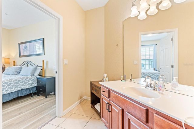 4024 BREAKVIEW DRIVE 402, Orlando, FL 32819