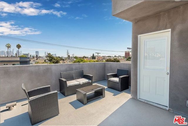 1151 S Ardmore Avenue, Los Angeles, CA 90006