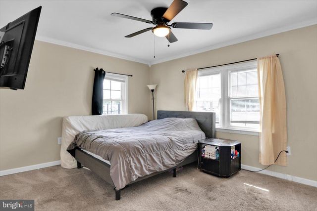 370 S HOOK RD, Pennsville, NJ 08070