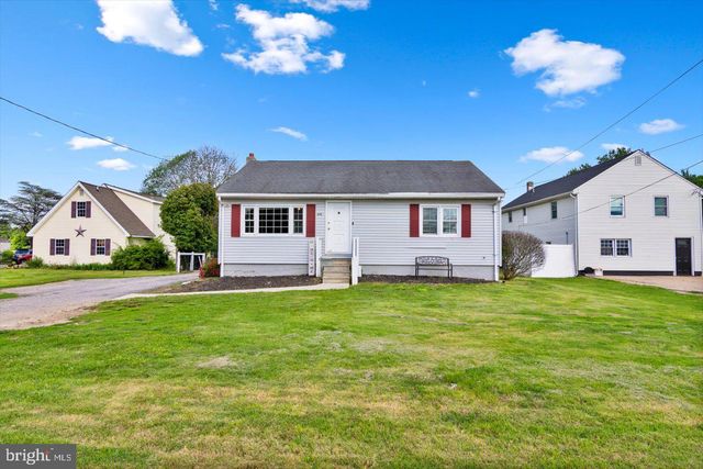 370 S HOOK RD, Pennsville, NJ 08070