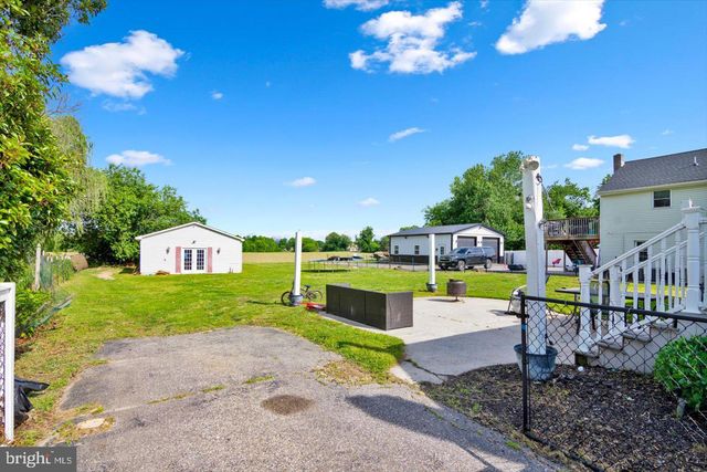 370 S HOOK RD, Pennsville, NJ 08070