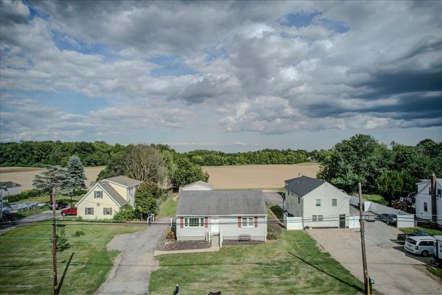 370 S HOOK RD, Pennsville, NJ 08070