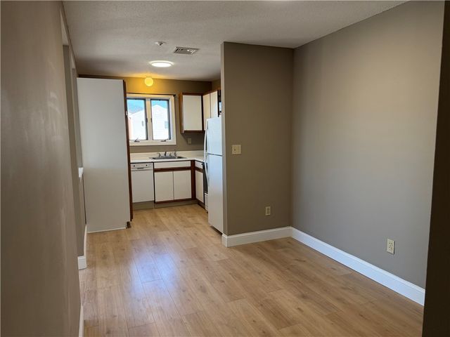 724 Beverage Hill Avenue 302, Pawtucket, RI 02861