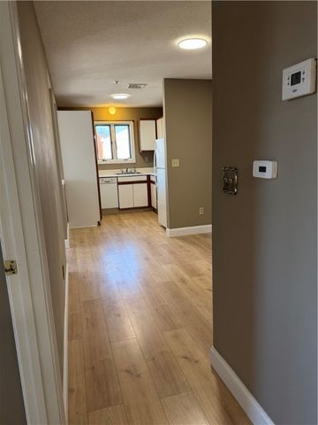 724 Beverage Hill Avenue 302, Pawtucket, RI 02861