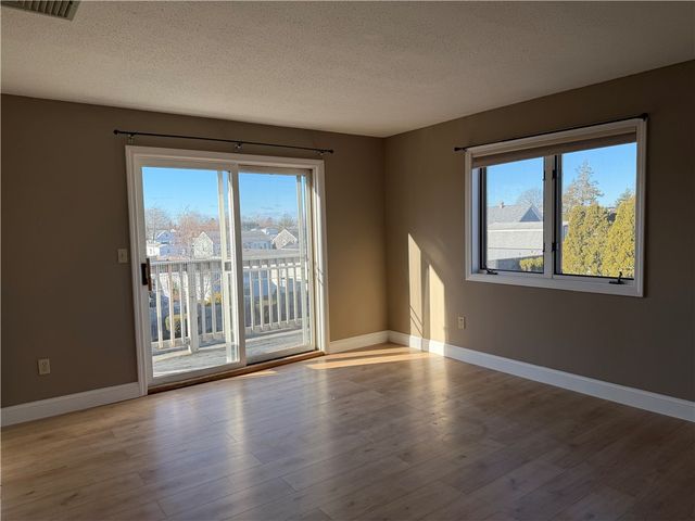 724 Beverage Hill Avenue 302, Pawtucket, RI 02861