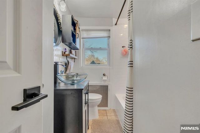 590 North Street, Teaneck, NJ 07666