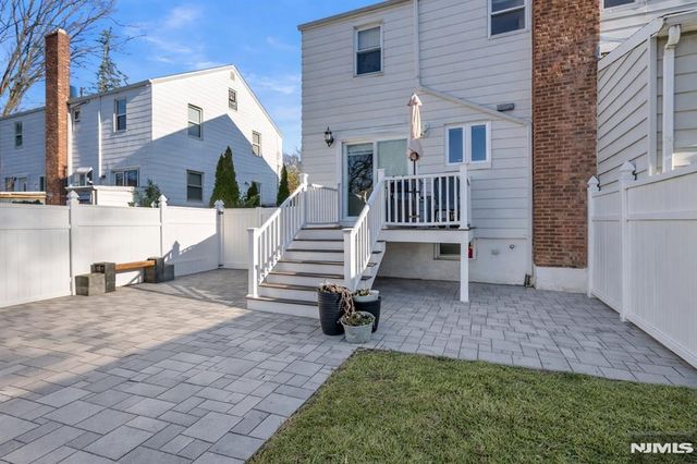 590 North Street, Teaneck, NJ 07666