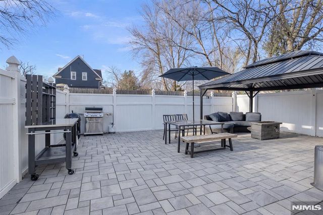 590 North Street, Teaneck, NJ 07666