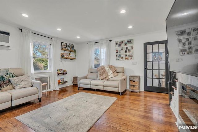 590 North Street, Teaneck, NJ 07666