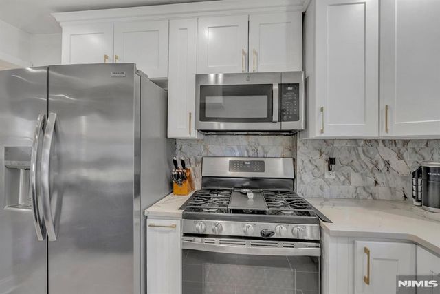 590 North Street, Teaneck, NJ 07666