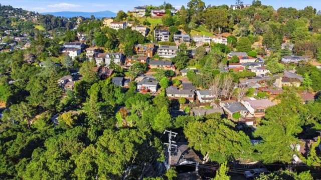 104 Winding Way, San Carlos, CA 94070