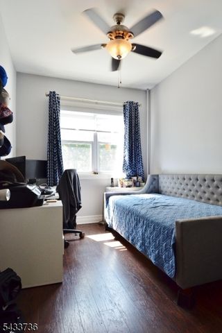187 W 48Th St, Bayonne City, NJ 07002