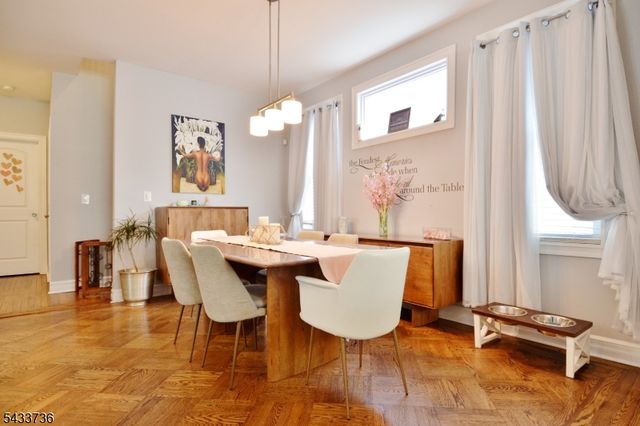 187 W 48Th St, Bayonne City, NJ 07002