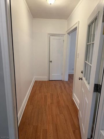187 W 48Th St, Bayonne City, NJ 07002