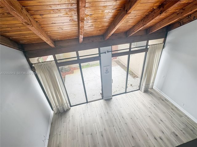 1180 Windward Dr, Pembroke Pines, FL 33026