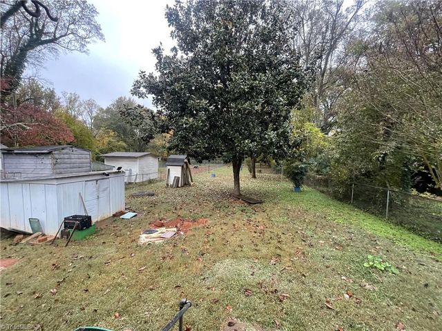 910 Arch Street, High Point, NC 27260