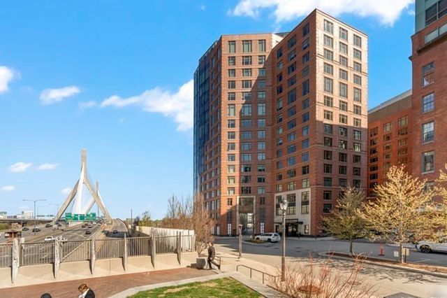 100 Lovejoy 12 Q, Boston, MA 02114
