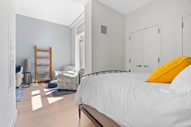 100 Lovejoy 12 Q, Boston, MA 02114