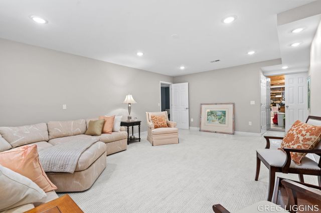 6920 Rex Drive Ne, Plainfield Twp, MI 49341