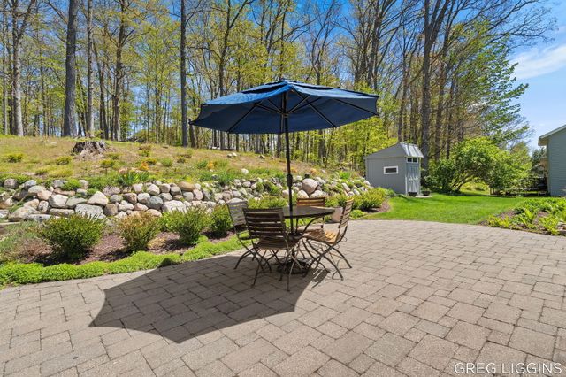 6920 Rex Drive Ne, Plainfield Twp, MI 49341
