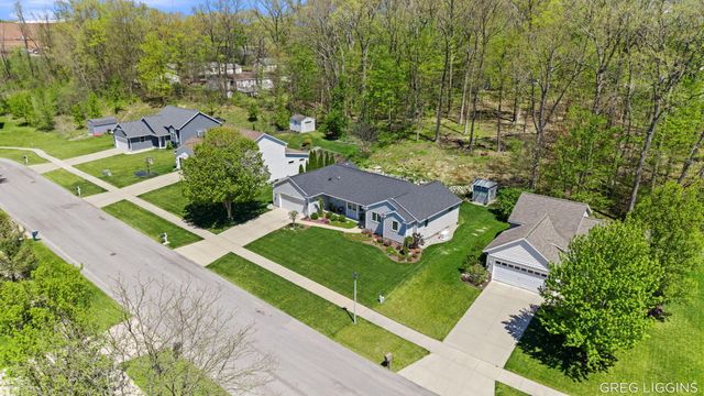 6920 Rex Drive Ne, Plainfield Twp, MI 49341