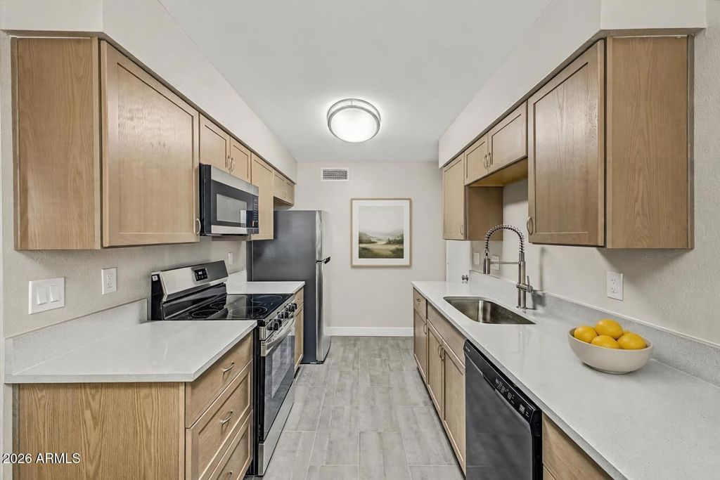 10123 N 96TH Avenue B, Peoria, AZ 85345 — photo 4