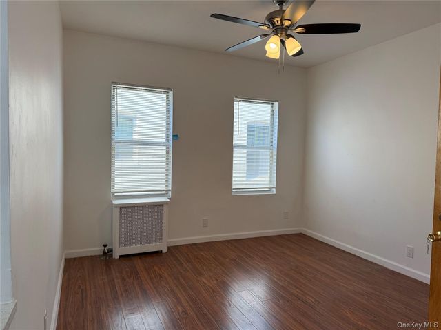 4612 25th Avenue, Astoria, NY 11103