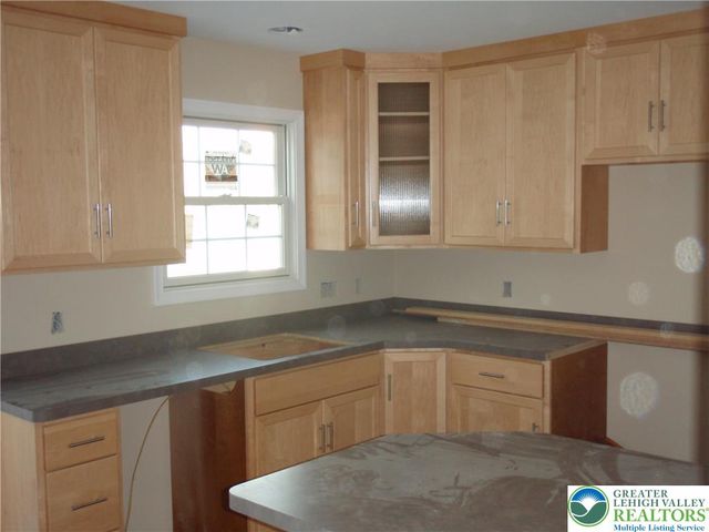 1796 Newport Avenue, Northampton Boro, PA 18067