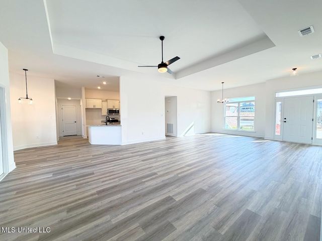 14884 Fritz Circle, Gulfport, MS 39503