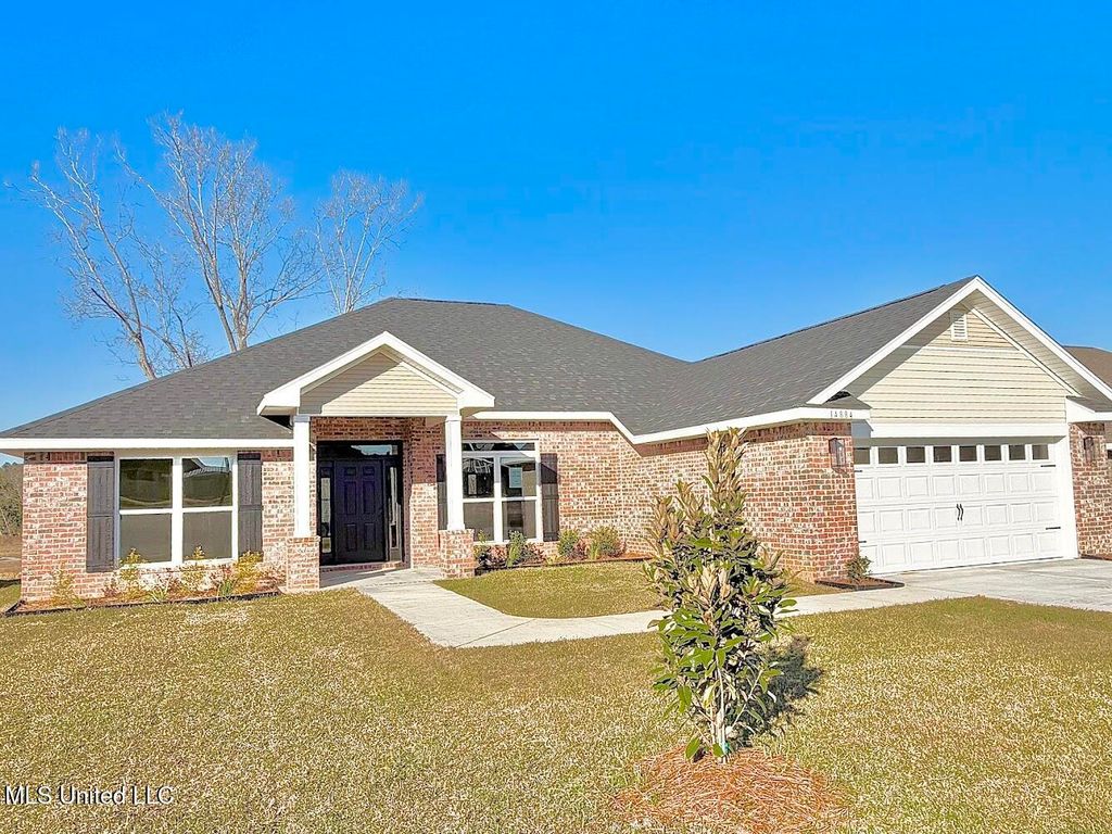 14884 Fritz Circle, Gulfport, MS 39503