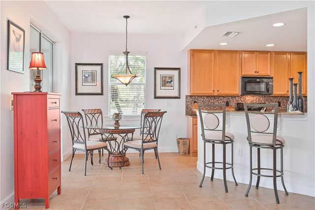 12924 New Market ST 102, Fort Myers, FL 33913