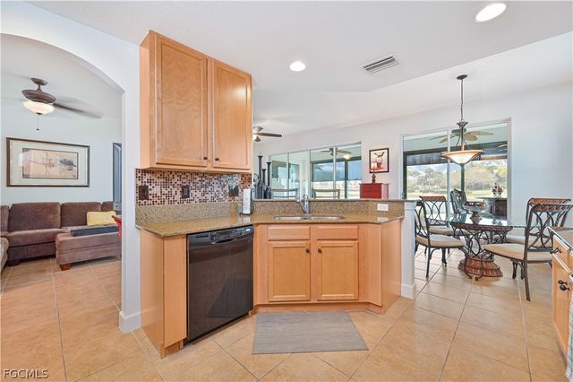 12924 New Market ST 102, Fort Myers, FL 33913