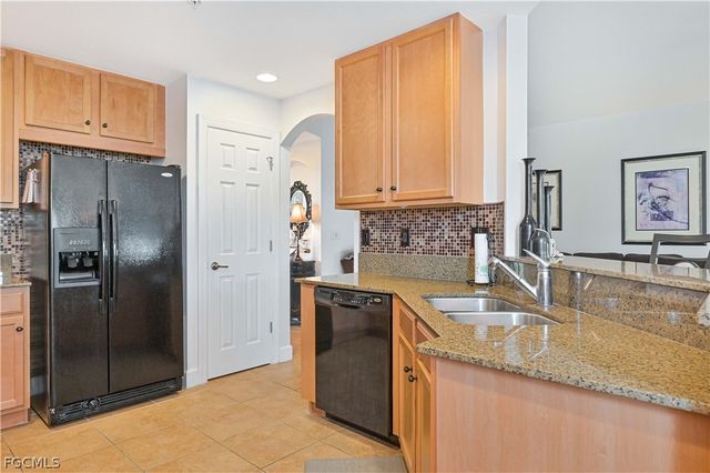 12924 New Market ST 102, Fort Myers, FL 33913