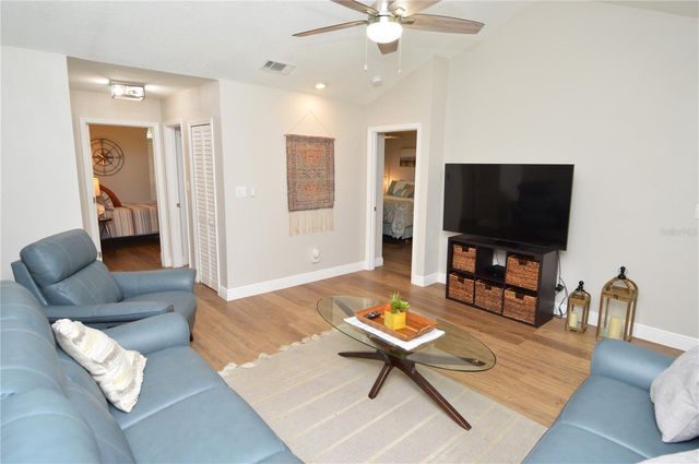 8613 MALLARD RESERVE DRIVE 202, Tampa, FL 33614